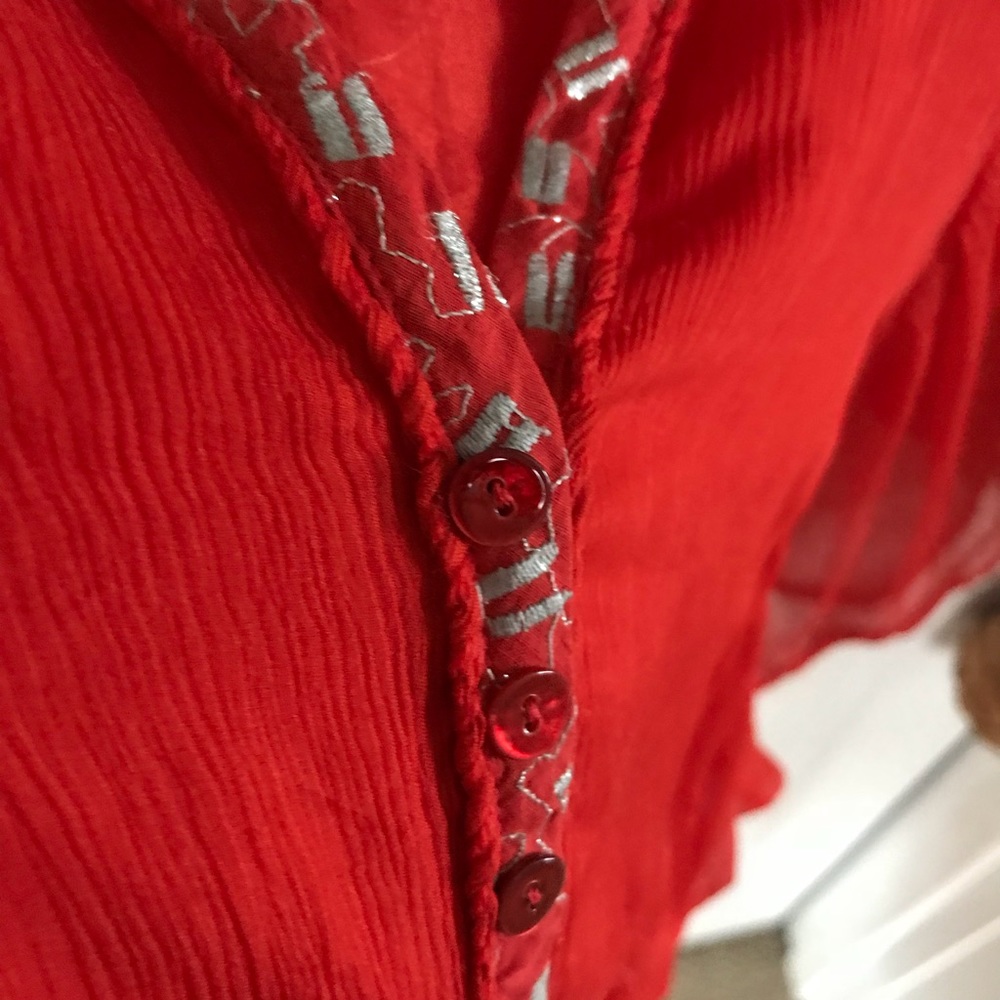 Beach coverup - Picture 4 of 4